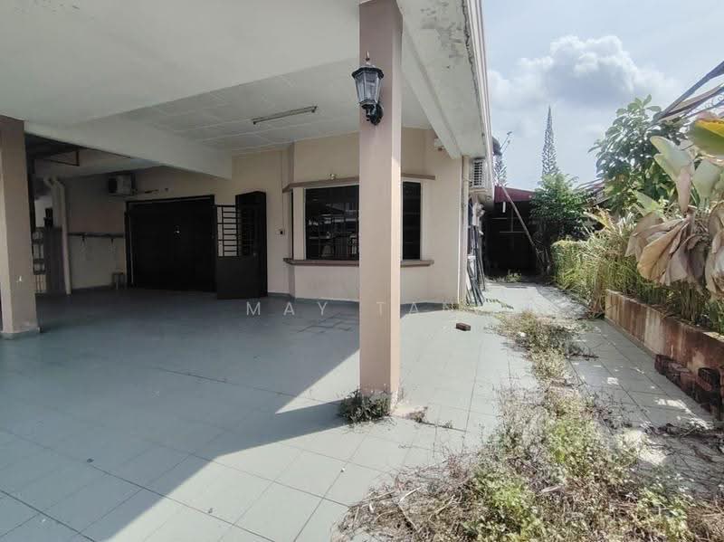 Semi-Detached House for Sale in Bandar Seri Impian (Kluang) - May Tan - Exterior - PropertyGuru.com.my