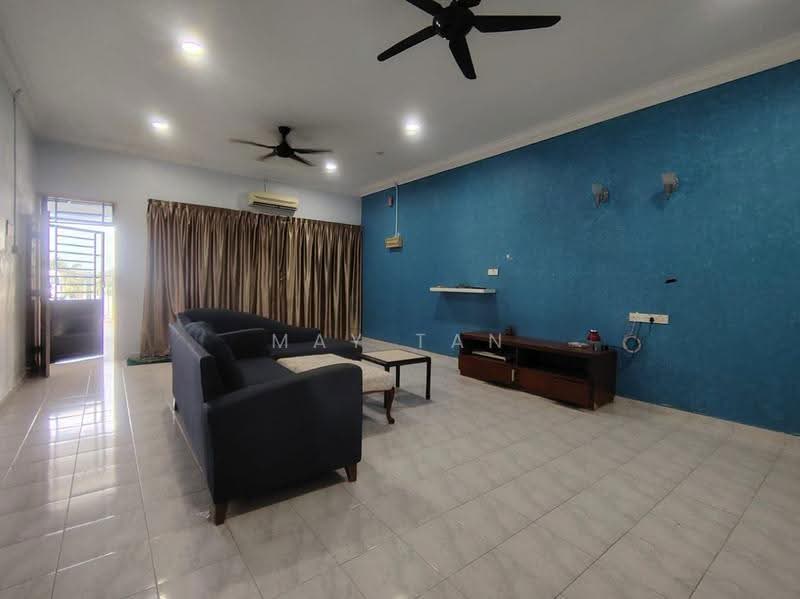 Semi-Detached House for Sale in Bandar Seri Impian (Kluang) - May Tan - Living Room - PropertyGuru.com.my