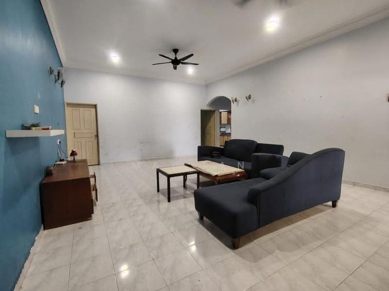 Semi-Detached House for Sale in Bandar Seri Impian (Kluang) - May Tan - Living Room - PropertyGuru.com.my