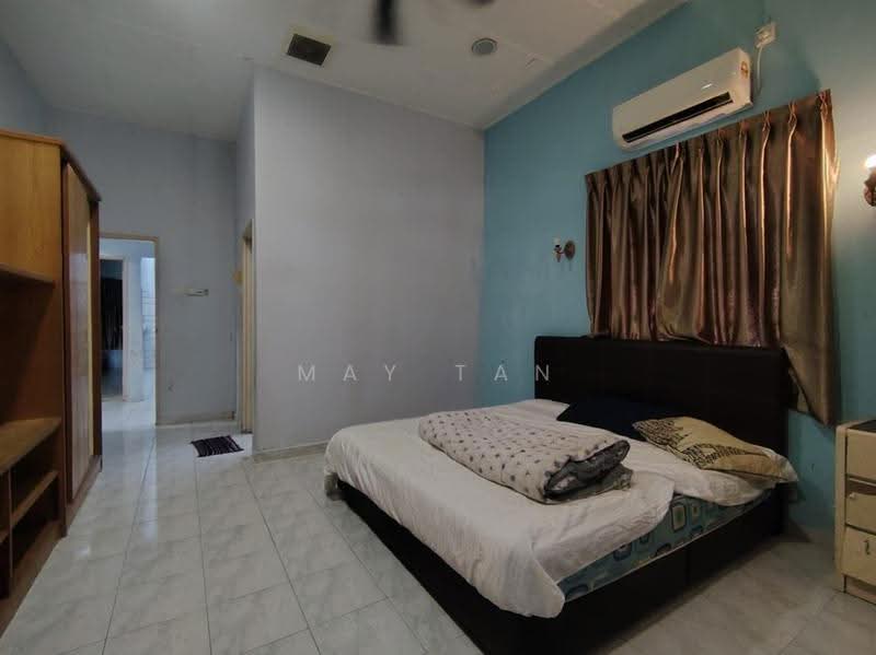 Semi-Detached House for Sale in Bandar Seri Impian (Kluang) - May Tan - Bedroom - PropertyGuru.com.my