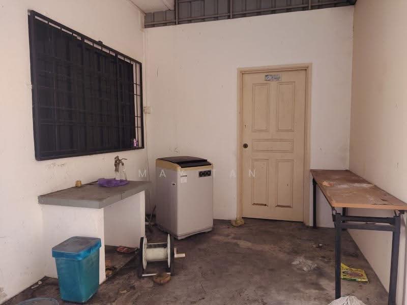 Semi-Detached House for Sale in Bandar Seri Impian (Kluang) - May Tan - PropertyGuru.com.my