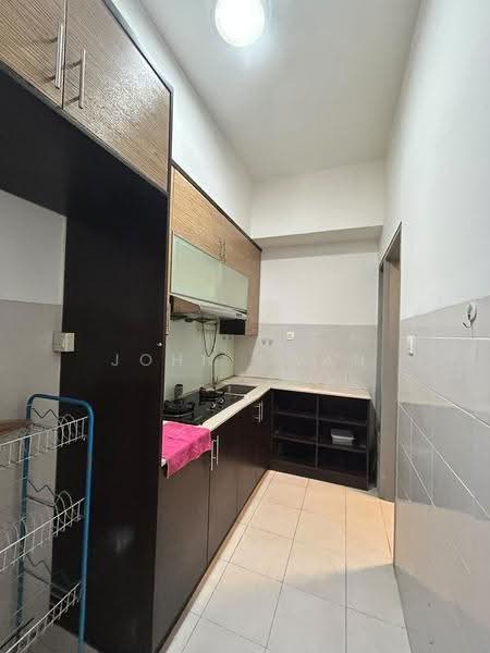Kediaman Servis untuk Disewa di Vega Residensi 1 - John Kwan - Kitchen - PropertyGuru.com.my