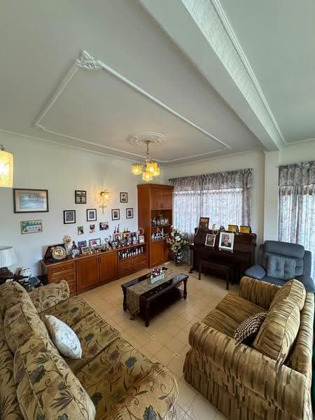 Rumah Berkembar untuk Dijual di Kota Kinabalu (Sabah) - Alison Vun - Living Room - PropertyGuru.com.my