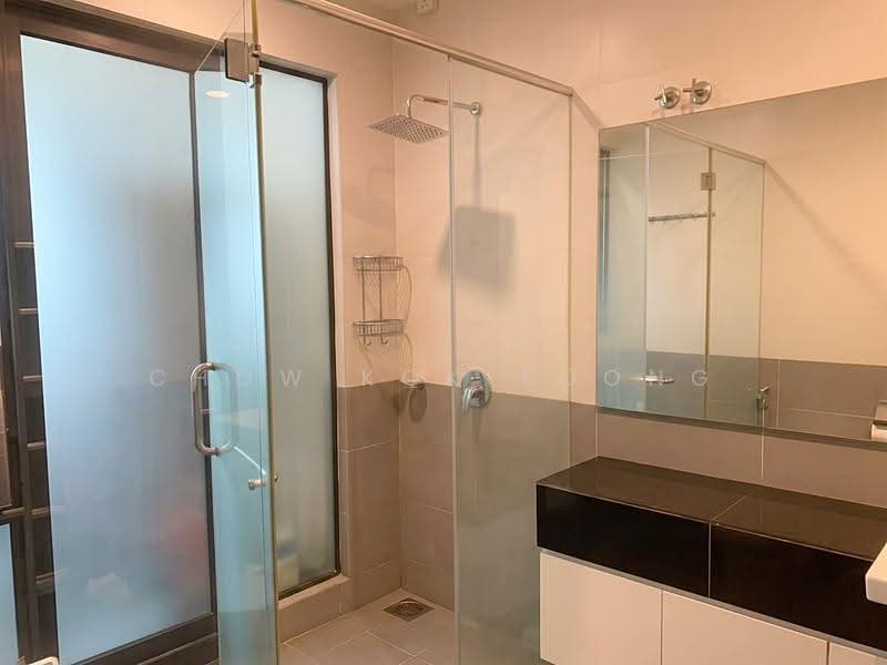 3-storey Terraced House for Sale in Taman Damai Utama (Bandar Kinrara) - Chow Kok Toong - Bathroom - PropertyGuru.com.my
