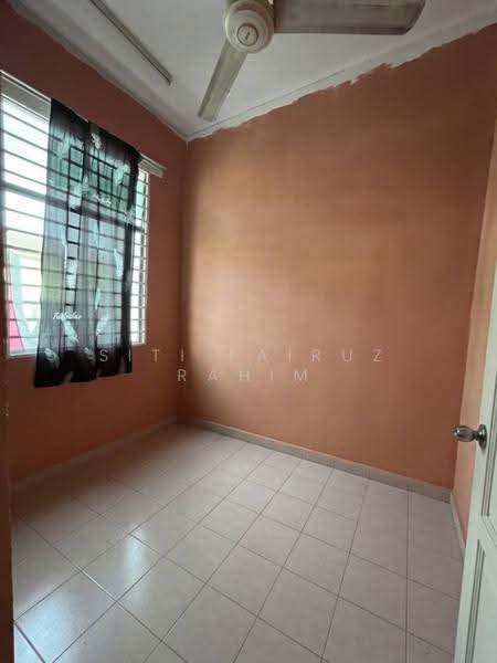 Rumah Teres untuk Dijual di Bukit Beruang (Bukit Baru) - Siti Fairuz Rahim - PropertyGuru.com.my