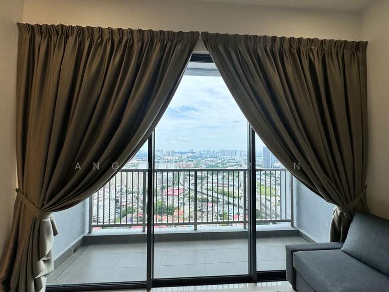 Kondominium untuk Disewa di One Cochrane Residence - Angelina Erlin - Balcony - PropertyGuru.com.my