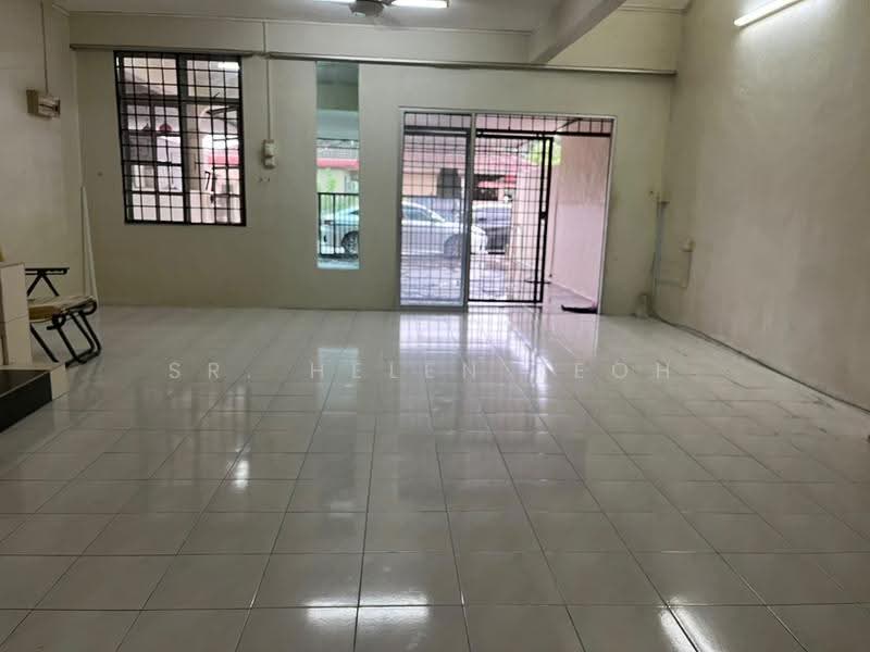 Rumah Berkembar untuk Disewa di Bandar Tasek Mutiara (Simpang Ampat) - Sr. Helen Teoh - Living Room - PropertyGuru.com.my