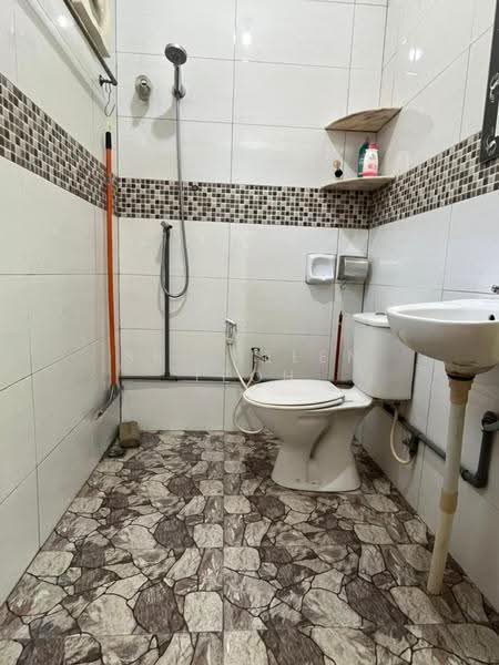 Rumah Berkembar untuk Disewa di Bandar Tasek Mutiara (Simpang Ampat) - Sr. Helen Teoh - Bathroom - PropertyGuru.com.my