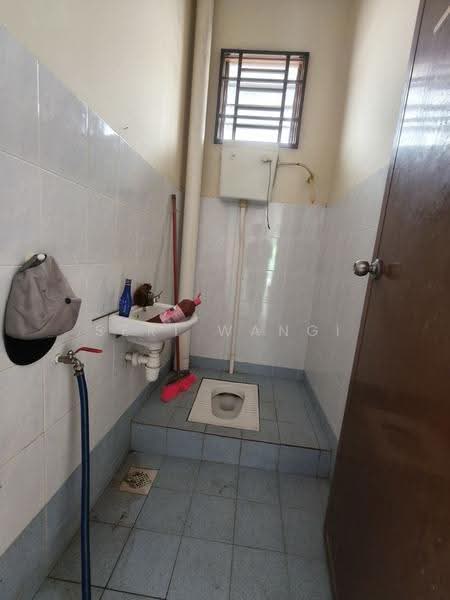 Rumah Teres 1-Tingkat untuk Dijual di Kluang (Johor) - Seri Wangi - Bathroom - PropertyGuru.com.my
