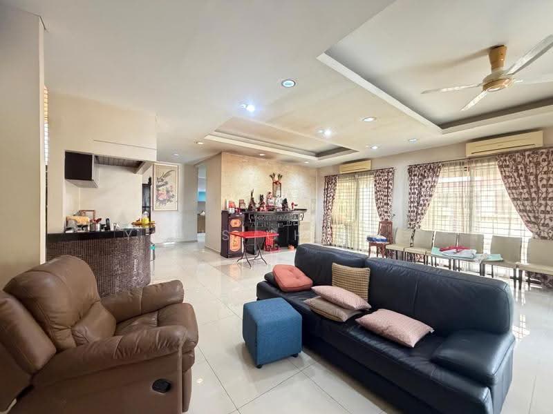 Semi-Detached House for Sale in Jalan Ipoh (Kuala Lumpur) - Yanis Cheong - Living Room - PropertyGuru.com.my