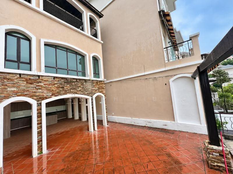 Bungalow House for Sale in Batu Ferringhi (Penang) - Enoch Tiu - PropertyGuru.com.my
