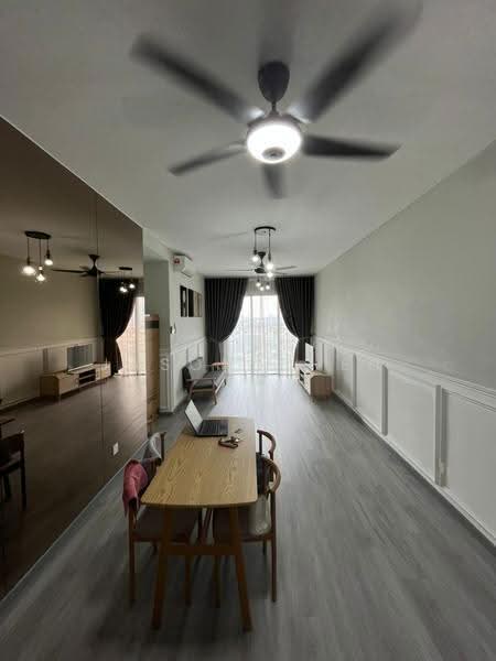 Kediaman Servis untuk Disewa di United Point (Residensi Berpadu) - Jason Chen - Living Room - PropertyGuru.com.my