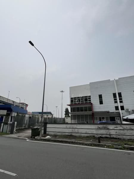 Semi-D Factory for Rent in Com Industrial Park (Cheras) - Vincent Theo - Exterior - PropertyGuru.com.my