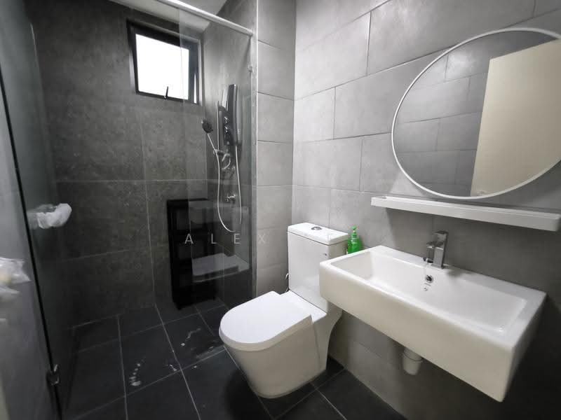 Kediaman Servis untuk Disewa di Meta City - Alex Lee - Bathroom - PropertyGuru.com.my