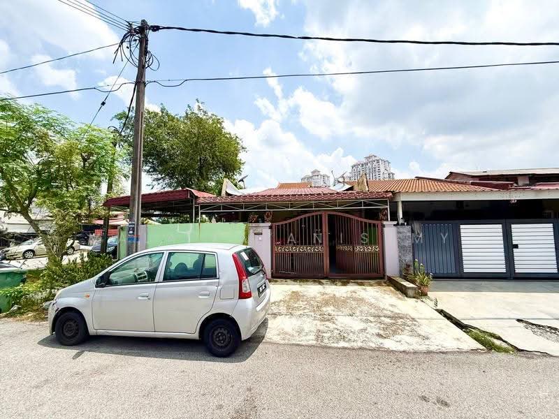 Rumah Teres 1-Tingkat untuk Dijual di Taman Dato Hormat (Sunway) - Mala Palanisamy - PropertyGuru.com.my