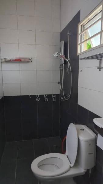 Rumah Teres 1.5-Tingkat untuk Disewa di Petaling Jaya (Selangor) - Summer Wong - Bathroom - PropertyGuru.com.my