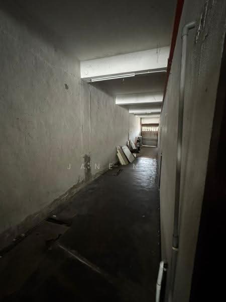 Shop for Rent in Pengkalan Weld (George Town) - Jane Ng - Corridor - PropertyGuru.com.my
