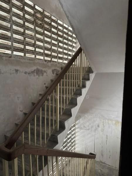 Shop for Rent in Pengkalan Weld (George Town) - Jane Ng - Corridor - PropertyGuru.com.my