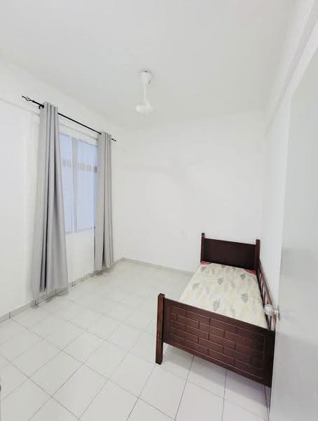 Pangsapuri untuk Disewa di Residensi Klebang 2 (PR1MA @ Klebang 2) - Aida Ali - Bedroom - PropertyGuru.com.my