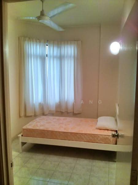 Pangsapuri untuk Dijual di Parkview Towers - Kaze Kang - Bedroom - PropertyGuru.com.my