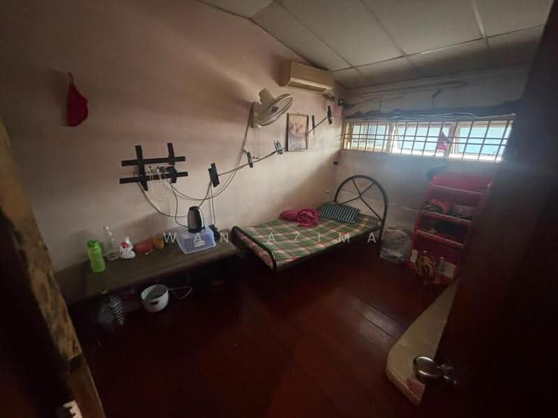 Rumah Teres 1.5-Tingkat untuk Dijual di Bandar Baru Sungai Buloh (Sungai Buloh) - Wan Azima - Bedroom - PropertyGuru.com.my