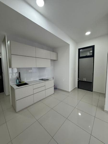 Kediaman Servis untuk Dijual di Space Residency - Jeremy Voon - Kitchen - PropertyGuru.com.my