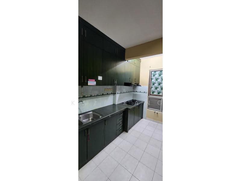 Pangsapuri untuk Disewa di Relau Vista Apartment - Kaze Kang - Kitchen - PropertyGuru.com.my