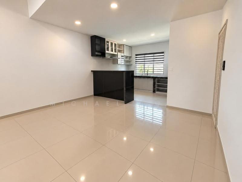 2-storey Terraced House for Rent in Bandar Gamuda Gardens (Rawang) - Michael Siong - Kitchen - PropertyGuru.com.my