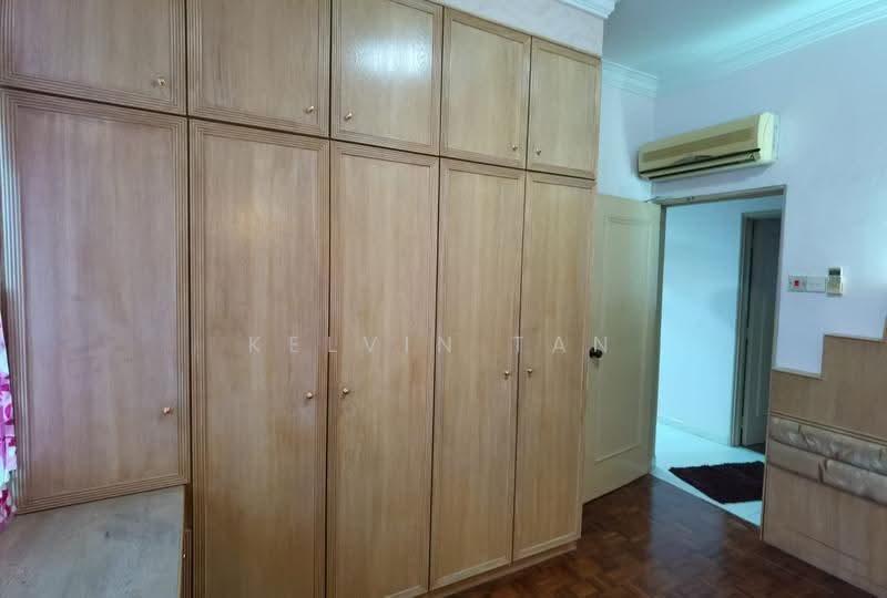 Kondominium untuk Disewa di Ayu Heights - Kelvin Tan - Bedroom - PropertyGuru.com.my
