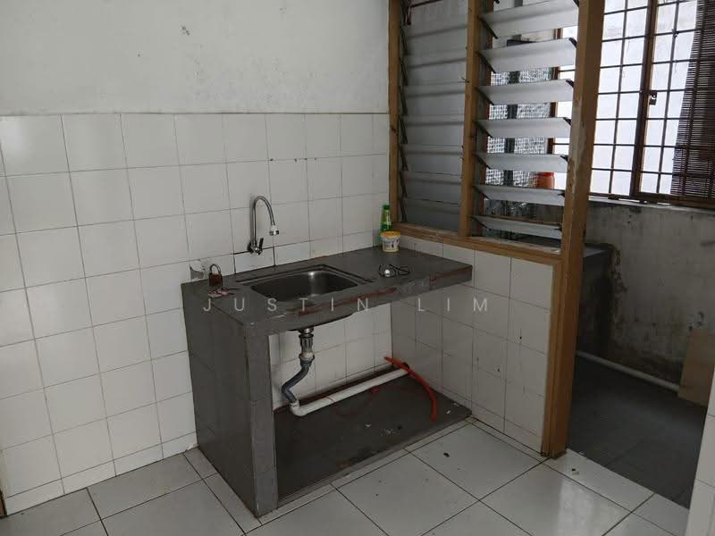 Pangsapuri untuk Dijual di Pangsapuri Seri Mesra - Justin Lim - Kitchen - PropertyGuru.com.my