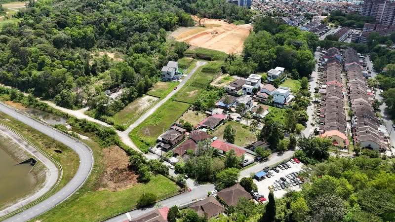 Tanah Kediaman untuk Dijual di Bukit Sungai Long (Bandar Sungai Long) - Zai Muda - PropertyGuru.com.my