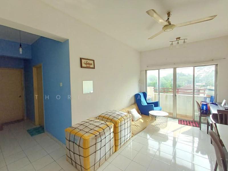Pangsapuri untuk Dijual di Mandy Court - Thoriq Suparman - Living Room - PropertyGuru.com.my
