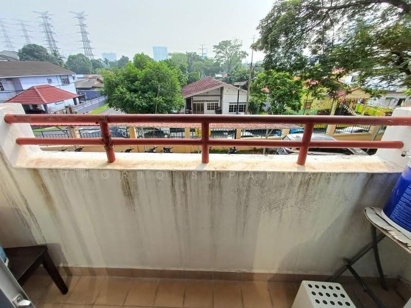 Pangsapuri untuk Dijual di Mandy Court - Thoriq Suparman - Balcony - PropertyGuru.com.my