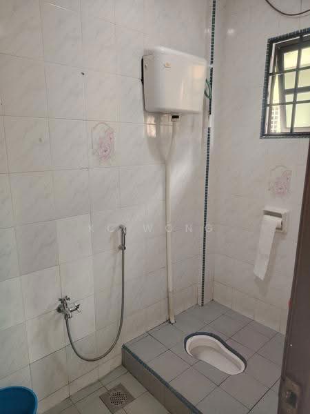 Rumah Teres 2-Tingkat untuk Disewa di Taman Overseas Union (Taman Oug) (Jalan Klang Lama (Old Klang Road)) - KC Wong - Bathroom - PropertyGuru.com.my