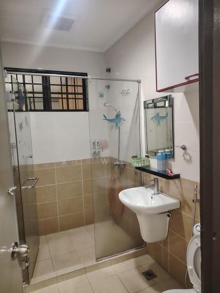 Rumah Teres 2-Tingkat untuk Disewa di Taman Overseas Union (Taman Oug) (Jalan Klang Lama (Old Klang Road)) - KC Wong - Bathroom - PropertyGuru.com.my