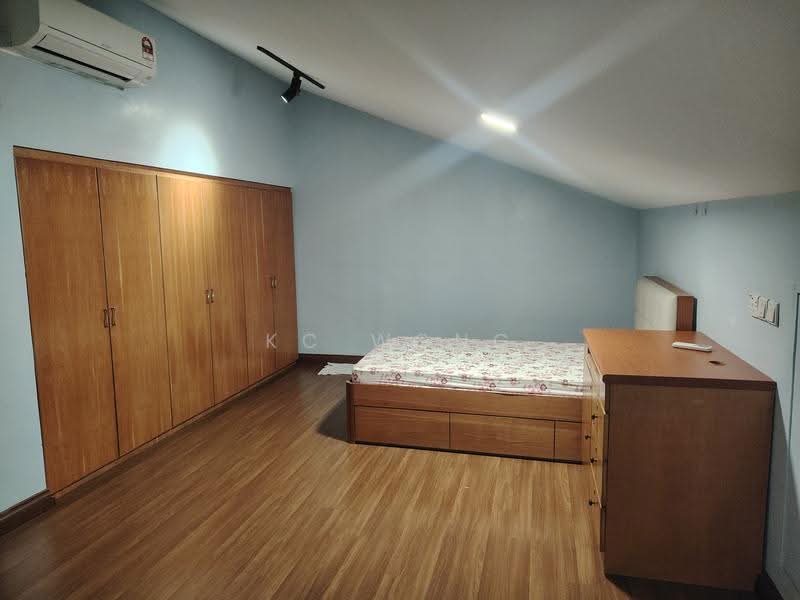 Rumah Teres 2-Tingkat untuk Disewa di Taman Overseas Union (Taman Oug) (Jalan Klang Lama (Old Klang Road)) - KC Wong - Bedroom - PropertyGuru.com.my