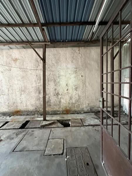 Warehouse for Sale in Taman Iks Malim Jaya (Bachang) - Yu Chuan Yau - PropertyGuru.com.my