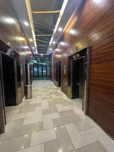 Kediaman Servis untuk Disewa di Sky View - John Sia - Corridor - PropertyGuru.com.my