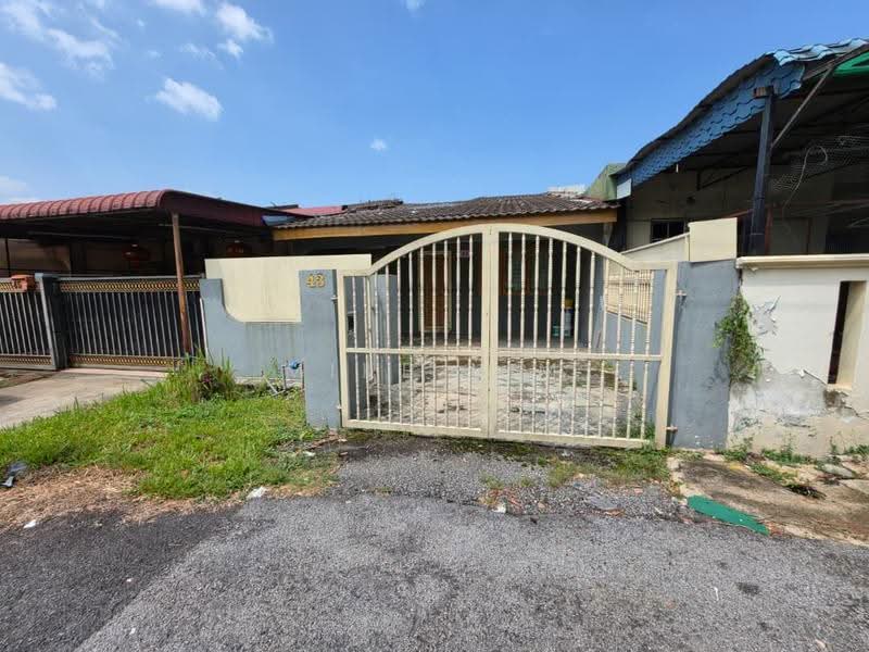 Rumah Teres 1-Tingkat untuk Dijual di Taman Zamrud (Kajang) - Mike Lim - Exterior - PropertyGuru.com.my