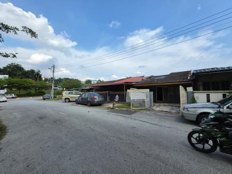 Rumah Teres 1-Tingkat untuk Dijual di Taman Zamrud (Kajang) - Mike Lim - Exterior - PropertyGuru.com.my