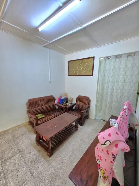 Rumah Teres 1-Tingkat untuk Dijual di Taman Zamrud (Kajang) - Mike Lim - Living Room - PropertyGuru.com.my