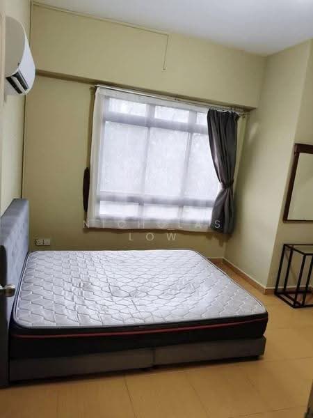 Condominium for Rent at The Habitat - Nicholas Low - Bedroom - PropertyGuru.com.my