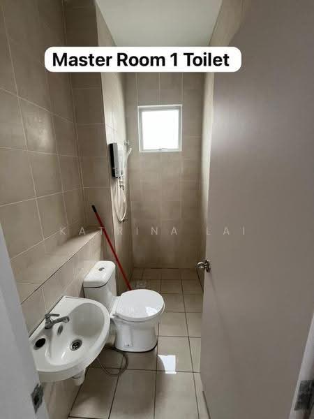 Kondominium untuk Disewa di Residensi Begonia - Katrina Lai - Bathroom - PropertyGuru.com.my