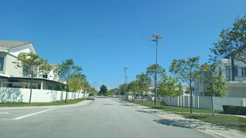 Rumah Teres 2-Tingkat untuk Dijual di Bandar Gamuda Cove (Dengkil) - Yik Chan - Exterior - PropertyGuru.com.my