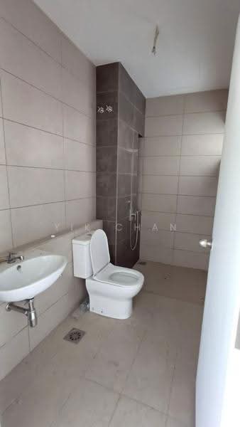Rumah Teres 2-Tingkat untuk Dijual di Bandar Gamuda Cove (Dengkil) - Yik Chan - Bathroom - PropertyGuru.com.my