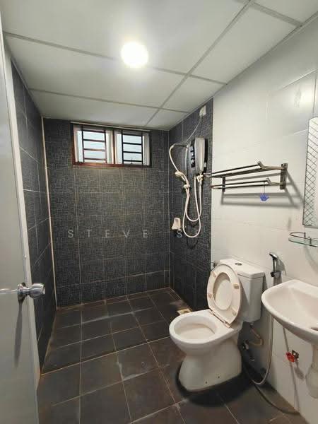Pangsapuri untuk Disewa di M'tiara - Steve Seah - Bathroom - PropertyGuru.com.my