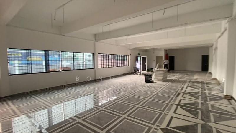 Warehouse for Rent in Kawasan Perindustrian Batu Caves (Batu Caves) - Bond Lee - PropertyGuru.com.my