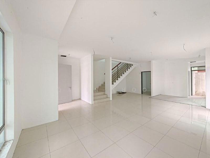 Rumah Kluster untuk Dijual di Panorama Lapangan Perdana (Ipoh) - Qazin Khoo - Living Room - PropertyGuru.com.my