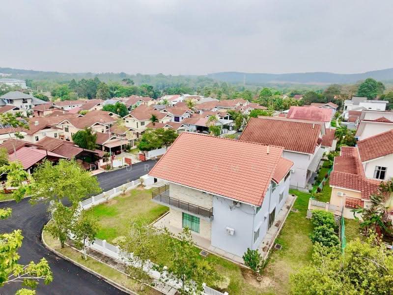 Rumah Banglo untuk Dijual di Bandar Baru Enstek (Bandar Enstek) - Adzura Zamedin - Exterior - PropertyGuru.com.my