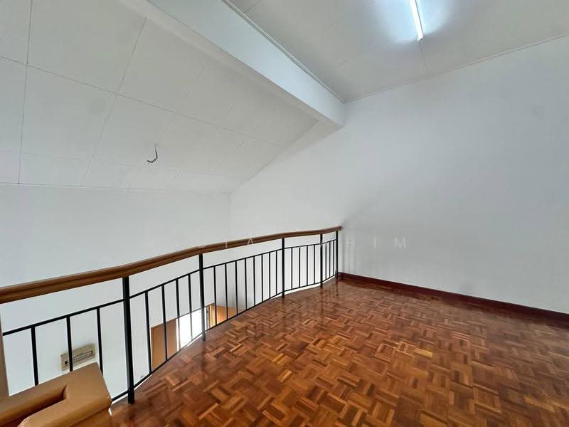 1.5-storey Terraced House for Sale in Bandar Enstek (Negeri Sembilan) - Nadia Rahim - PropertyGuru.com.my